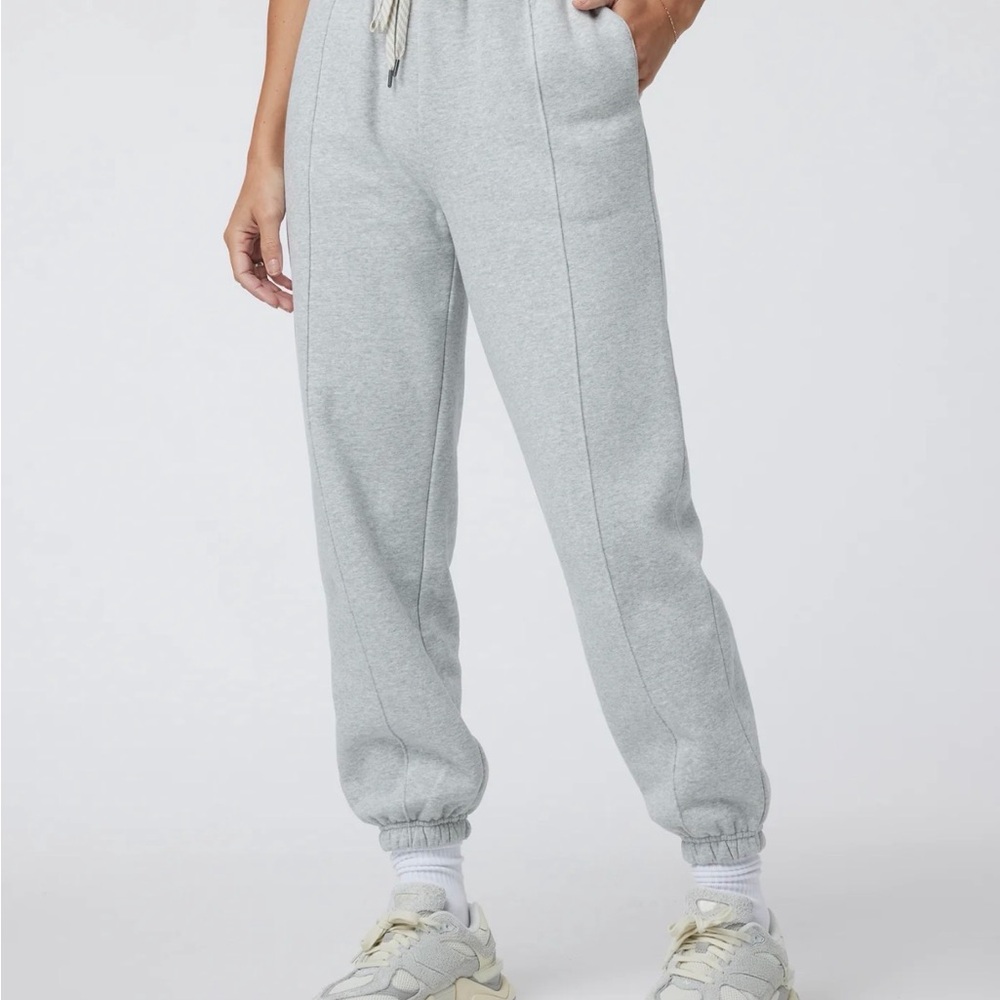 Vuori Gray Restore Jogger Sweatpants